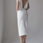 White Round Neck Pearl Buckle Bag Hip Skirt Dress