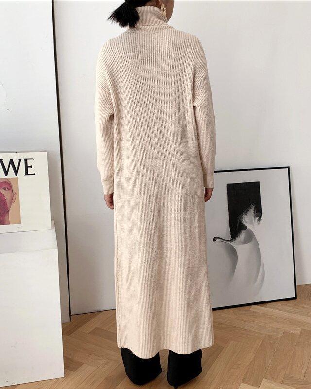 Slim-fit Sweater with High Neck Long Skirt and Pullover