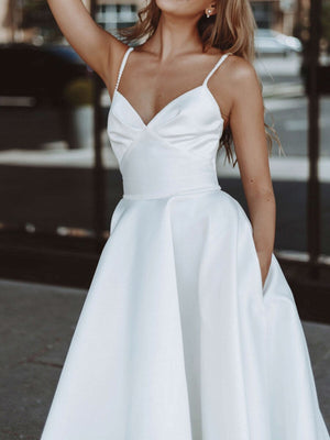 V-neck strap A-line dress